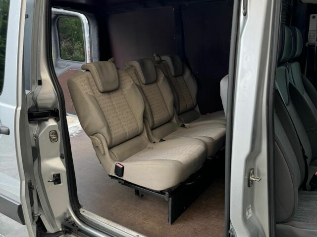 Сірий Пежо Експерт вант.-пас., об'ємом двигуна 2 л та пробігом 280 тис. км за 9999 $, фото 13 на Automoto.ua