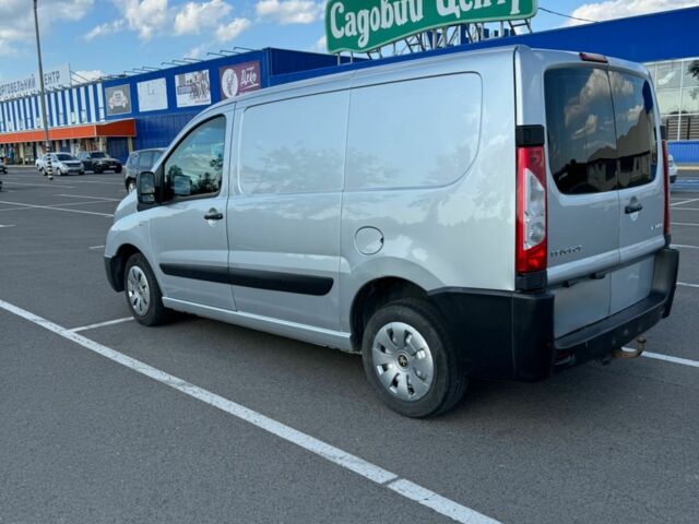 Сірий Пежо Експерт вант.-пас., об'ємом двигуна 2 л та пробігом 280 тис. км за 9999 $, фото 2 на Automoto.ua