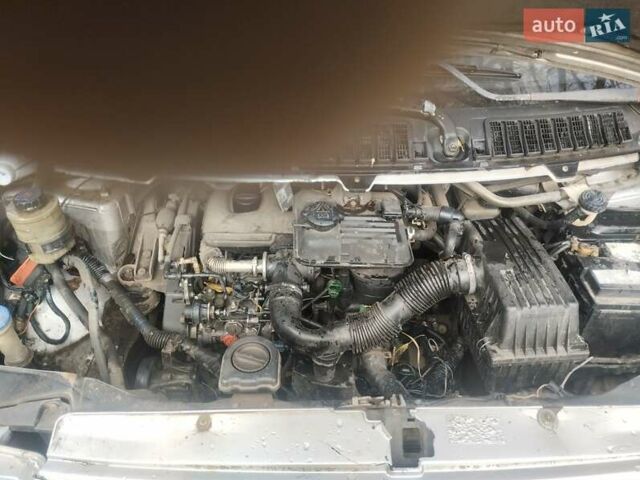 Сірий Пежо Експерт вант.-пас., об'ємом двигуна 1.9 л та пробігом 493 тис. км за 2000 $, фото 5 на Automoto.ua