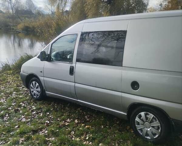 Сірий Пежо Експерт вант.-пас., об'ємом двигуна 1.9 л та пробігом 493 тис. км за 2000 $, фото 9 на Automoto.ua