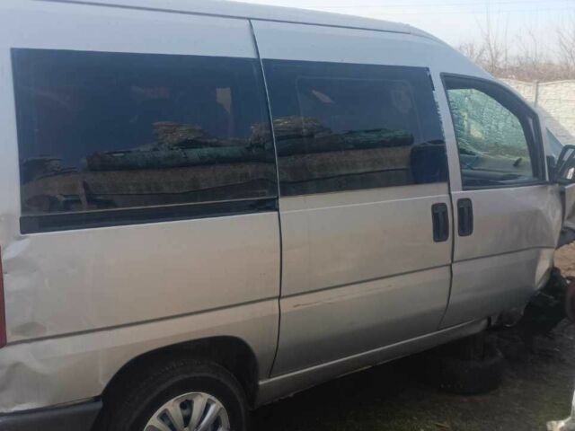 Серый Пежо Эксперт груз.-пасс., объемом двигателя 1.9 л и пробегом 300 тыс. км за 500 $, фото 4 на Automoto.ua