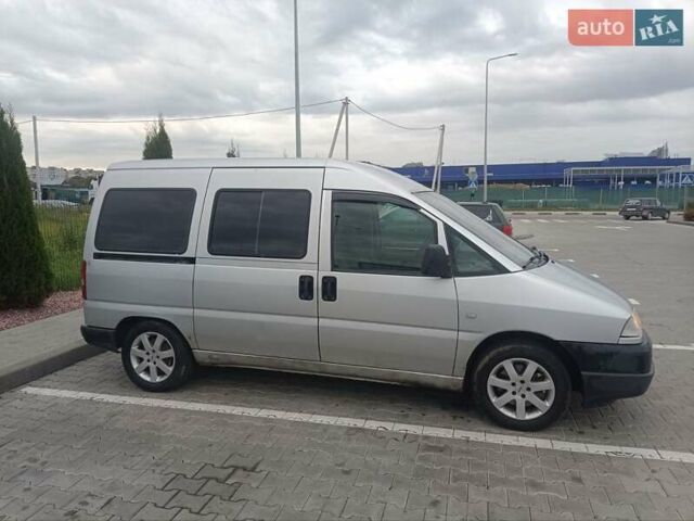 Сірий Пежо Експерт вант.-пас., об'ємом двигуна 2 л та пробігом 445 тис. км за 3450 $, фото 7 на Automoto.ua