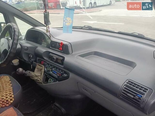 Сірий Пежо Експерт вант.-пас., об'ємом двигуна 2 л та пробігом 445 тис. км за 3450 $, фото 8 на Automoto.ua