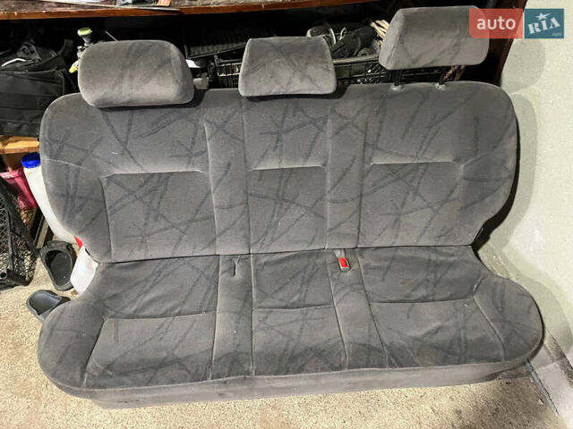 Серый Пежо Эксперт груз.-пасс., объемом двигателя 2 л и пробегом 444 тыс. км за 4200 $, фото 12 на Automoto.ua