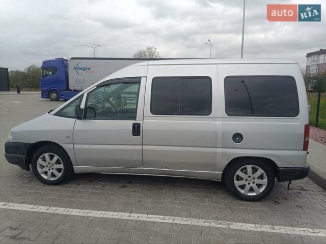 Сірий Пежо Експерт вант.-пас., об'ємом двигуна 2 л та пробігом 445 тис. км за 3450 $, фото 2 на Automoto.ua
