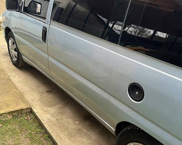 Серый Пежо Эксперт груз.-пасс., объемом двигателя 2 л и пробегом 444 тыс. км за 4200 $, фото 5 на Automoto.ua