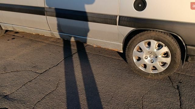 Сірий Пежо Експерт вант.-пас., об'ємом двигуна 2 л та пробігом 333 тис. км за 4100 $, фото 4 на Automoto.ua