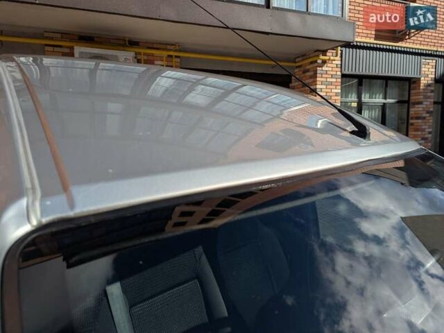 Серый Пежо Эксперт груз.-пасс., объемом двигателя 2 л и пробегом 250 тыс. км за 3999 $, фото 22 на Automoto.ua