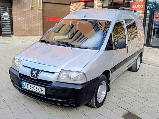 Сірий Пежо Експерт вант.-пас., об'ємом двигуна 2 л та пробігом 250 тис. км за 3999 $, фото 7 на Automoto.ua