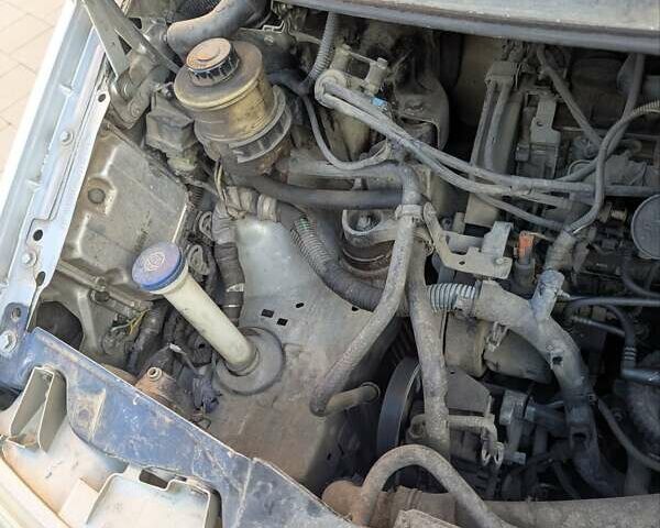 Сірий Пежо Експерт вант.-пас., об'ємом двигуна 2 л та пробігом 250 тис. км за 3999 $, фото 19 на Automoto.ua