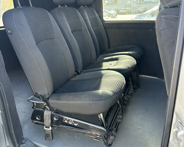 Серый Пежо Эксперт груз.-пасс., объемом двигателя 2 л и пробегом 440 тыс. км за 4000 $, фото 12 на Automoto.ua