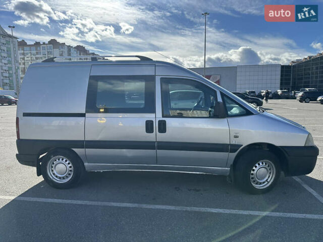 Серый Пежо Эксперт груз.-пасс., объемом двигателя 2 л и пробегом 440 тыс. км за 4000 $, фото 6 на Automoto.ua