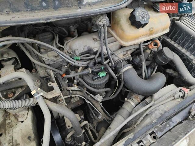 Серый Пежо Эксперт груз.-пасс., объемом двигателя 2 л и пробегом 300 тыс. км за 3700 $, фото 23 на Automoto.ua