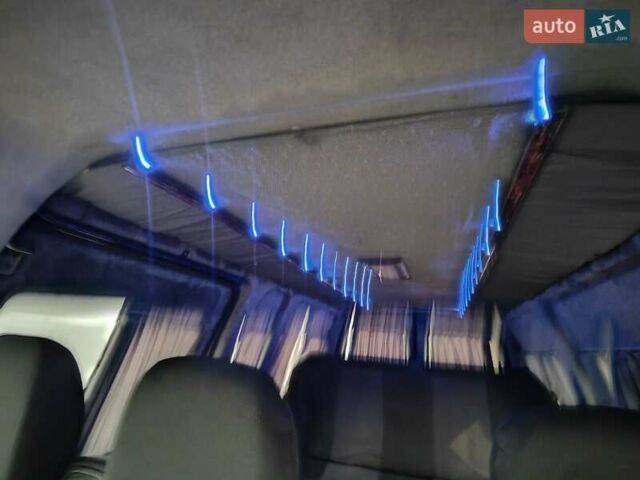 Серый Пежо Эксперт груз.-пасс., объемом двигателя 2 л и пробегом 300 тыс. км за 3700 $, фото 18 на Automoto.ua