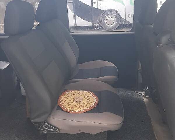 Сірий Пежо Експерт вант.-пас., об'ємом двигуна 2 л та пробігом 400 тис. км за 4500 $, фото 9 на Automoto.ua