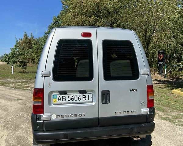 Пежо Эксперт груз.-пасс. 2006 в Томашполе на Automoto.ua Серый Пежо Эксперт груз.-пасс., объемом двигателя 2 л и пробегом 235 тыс. км за 5200 $, фото 6 на Automoto.ua