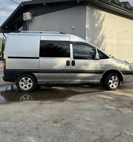 Серый Пежо Эксперт груз.-пасс., объемом двигателя 2 л и пробегом 296 тыс. км за 4700 $, фото 6 на Automoto.ua