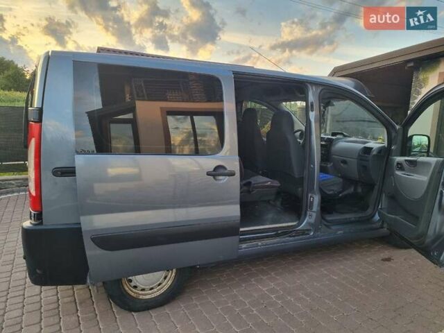 Сірий Пежо Експерт вант.-пас., об'ємом двигуна 1.56 л та пробігом 320 тис. км за 5900 $, фото 4 на Automoto.ua