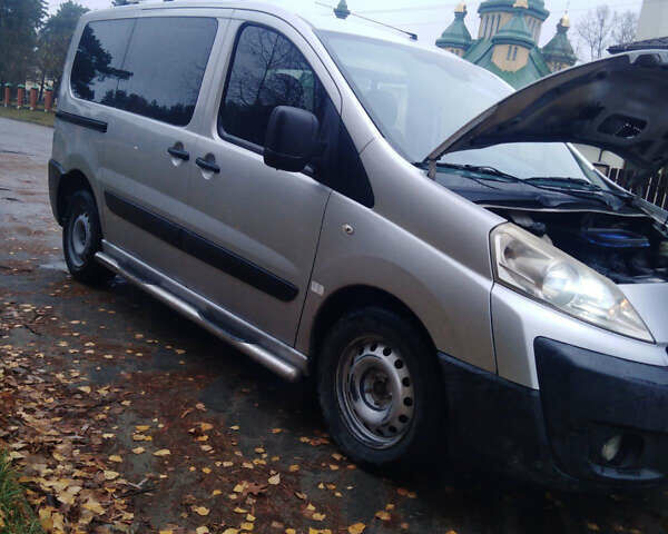 Серый Пежо Эксперт груз.-пасс., объемом двигателя 2 л и пробегом 274 тыс. км за 5500 $, фото 3 на Automoto.ua