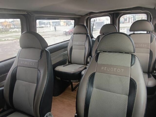 Серый Пежо Эксперт груз.-пасс., объемом двигателя 2 л и пробегом 100 тыс. км за 7000 $, фото 5 на Automoto.ua