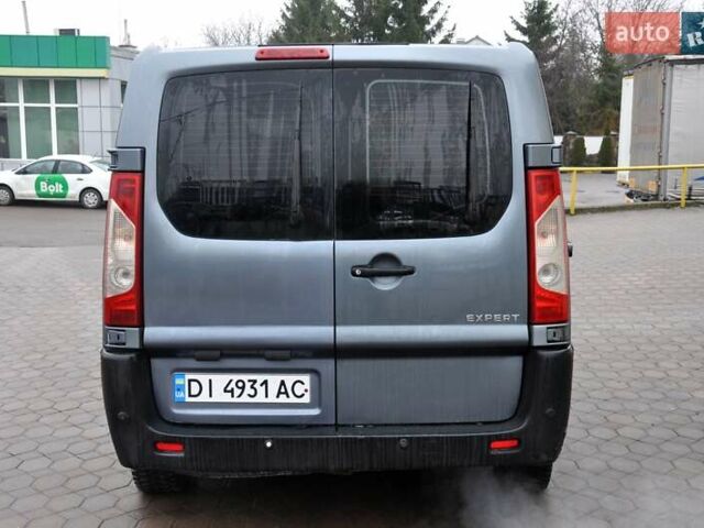 Серый Пежо Эксперт груз.-пасс., объемом двигателя 1.6 л и пробегом 320 тыс. км за 5700 $, фото 9 на Automoto.ua