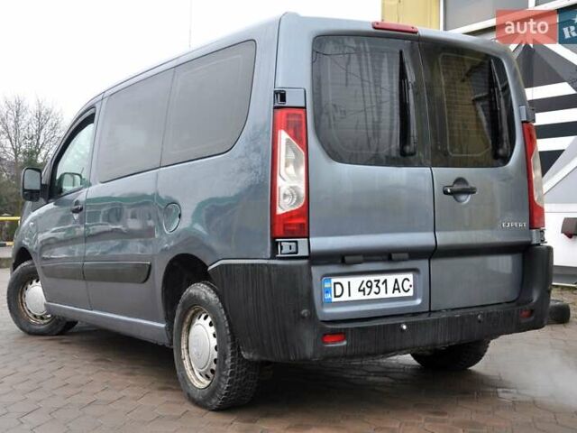 Серый Пежо Эксперт груз.-пасс., объемом двигателя 1.6 л и пробегом 320 тыс. км за 5700 $, фото 30 на Automoto.ua