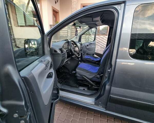 Сірий Пежо Експерт вант.-пас., об'ємом двигуна 1.56 л та пробігом 320 тис. км за 5900 $, фото 13 на Automoto.ua