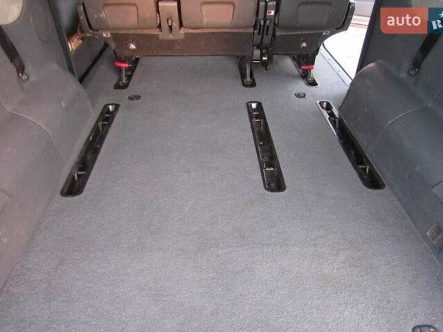 Серый Пежо Эксперт груз.-пасс., объемом двигателя 2 л и пробегом 336 тыс. км за 9500 $, фото 6 на Automoto.ua