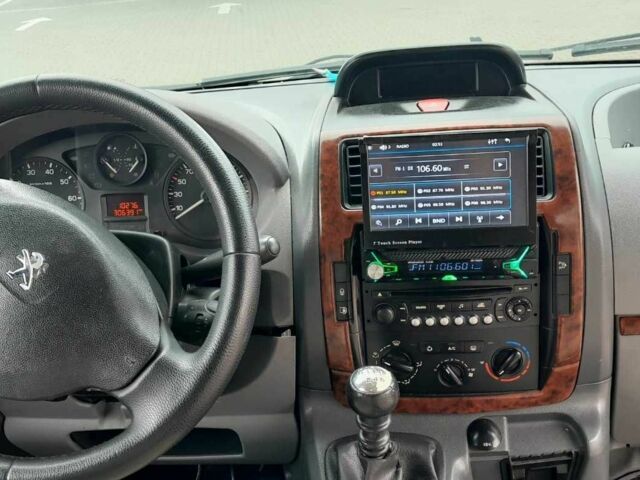 Пежо Эксперт груз.-пасс. 2009 в Кицмане на Automoto.ua Серый Пежо Эксперт груз.-пасс., объемом двигателя 2 л и пробегом 306 тыс. км за 5900 $, фото 7 на Automoto.ua