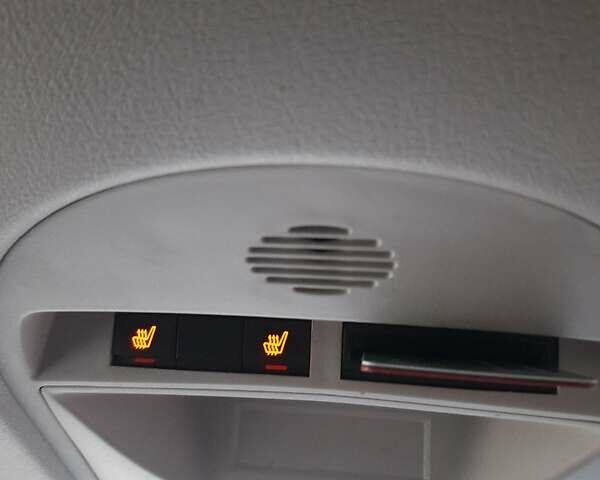 Пежо Эксперт груз.-пасс. 2011 в Василькове на Automoto.ua Серый Пежо Эксперт груз.-пасс., объемом двигателя 2 л и пробегом 220 тыс. км за 6200 $, фото 8 на Automoto.ua