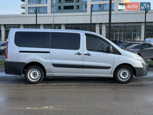 Серый Пежо Эксперт груз.-пасс., объемом двигателя 2 л и пробегом 289 тыс. км за 9900 $, фото 7 на Automoto.ua