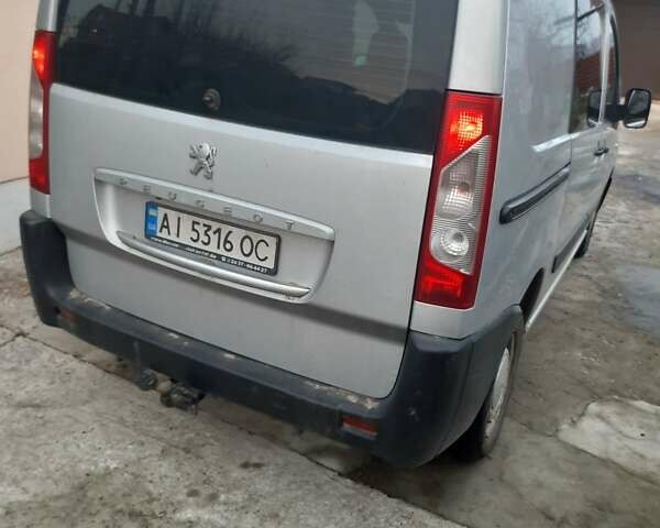 Пежо Эксперт груз.-пасс. 2011 в Василькове на Automoto.ua Серый Пежо Эксперт груз.-пасс., объемом двигателя 2 л и пробегом 220 тыс. км за 6200 $, фото 6 на Automoto.ua