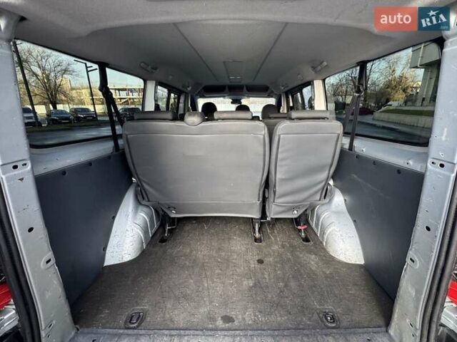 Серый Пежо Эксперт груз.-пасс., объемом двигателя 2 л и пробегом 289 тыс. км за 9900 $, фото 24 на Automoto.ua