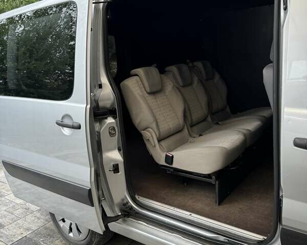 Пежо Эксперт груз.-пасс. 2015 в Луцке на Automoto.ua Серый Пежо Эксперт груз.-пасс., объемом двигателя 2 л и пробегом 280 тыс. км за 9999 $, фото 8 на Automoto.ua