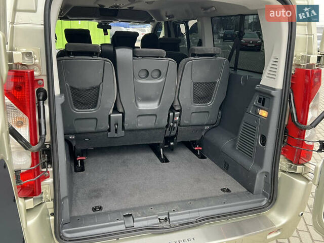 Сірий Пежо Експерт вант.-пас., об'ємом двигуна 2 л та пробігом 226 тис. км за 12800 $, фото 63 на Automoto.ua