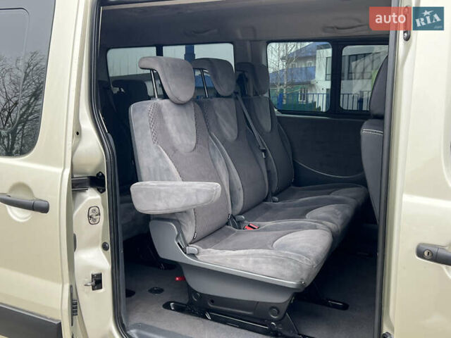 Сірий Пежо Експерт вант.-пас., об'ємом двигуна 2 л та пробігом 226 тис. км за 12800 $, фото 49 на Automoto.ua