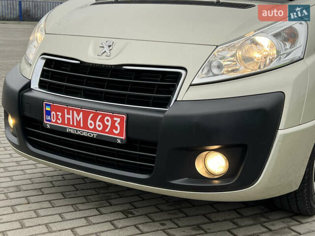 Сірий Пежо Експерт вант.-пас., об'ємом двигуна 2 л та пробігом 226 тис. км за 12800 $, фото 17 на Automoto.ua