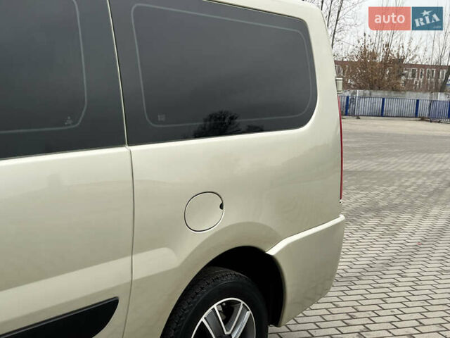 Сірий Пежо Експерт вант.-пас., об'ємом двигуна 2 л та пробігом 226 тис. км за 12800 $, фото 22 на Automoto.ua