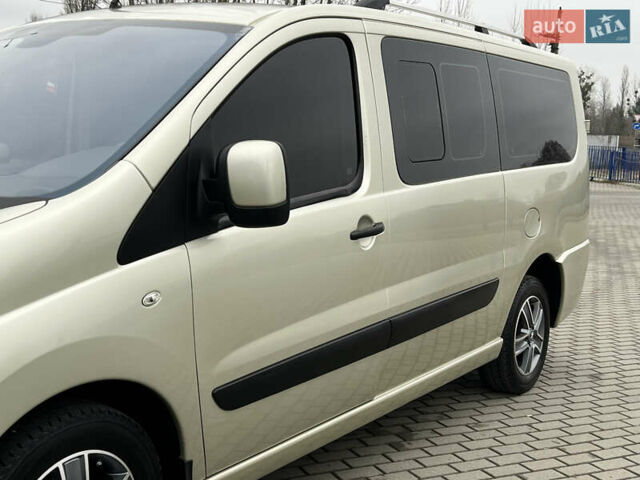 Сірий Пежо Експерт вант.-пас., об'ємом двигуна 2 л та пробігом 226 тис. км за 12800 $, фото 20 на Automoto.ua