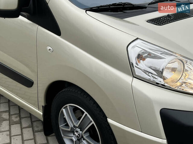 Сірий Пежо Експерт вант.-пас., об'ємом двигуна 2 л та пробігом 226 тис. км за 12800 $, фото 33 на Automoto.ua