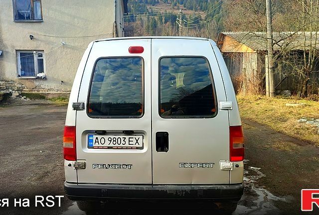Серый Пежо Эксперт груз.-пасс., объемом двигателя 1.9 л и пробегом 0 тыс. км за 3650 $, фото 6 на Automoto.ua