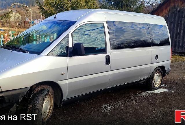 Серый Пежо Эксперт груз.-пасс., объемом двигателя 1.9 л и пробегом 0 тыс. км за 3650 $, фото 7 на Automoto.ua