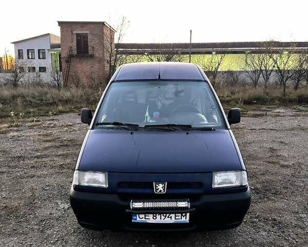 Синий Пежо Эксперт груз.-пасс., объемом двигателя 1.87 л и пробегом 476 тыс. км за 2150 $, фото 5 на Automoto.ua