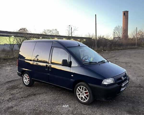 Синий Пежо Эксперт груз.-пасс., объемом двигателя 1.87 л и пробегом 476 тыс. км за 2150 $, фото 6 на Automoto.ua
