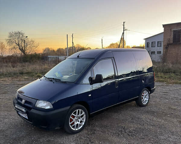 Синий Пежо Эксперт груз.-пасс., объемом двигателя 1.87 л и пробегом 476 тыс. км за 2150 $, фото 4 на Automoto.ua