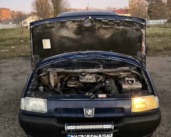 Синий Пежо Эксперт груз.-пасс., объемом двигателя 1.87 л и пробегом 476 тыс. км за 2150 $, фото 21 на Automoto.ua