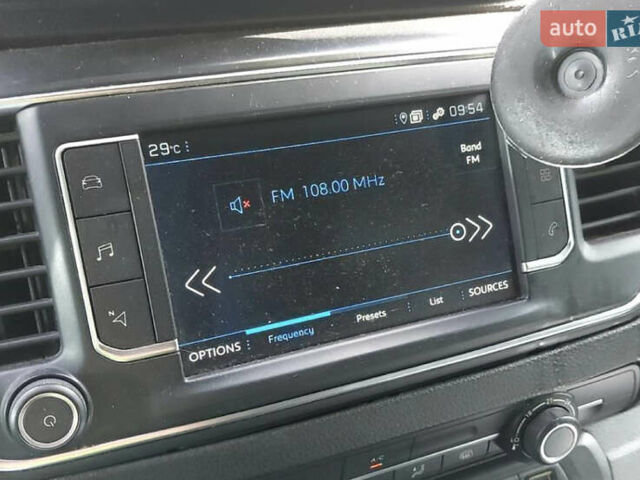 Синий Пежо Эксперт груз.-пасс., объемом двигателя 1.5 л и пробегом 87 тыс. км за 14998 $, фото 2 на Automoto.ua