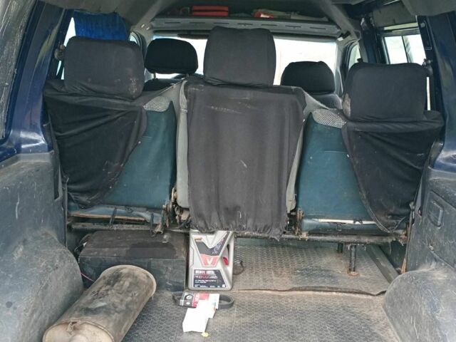 Синий Пежо Эксперт груз.-пасс., объемом двигателя 0 л и пробегом 1 тыс. км за 1700 $, фото 6 на Automoto.ua