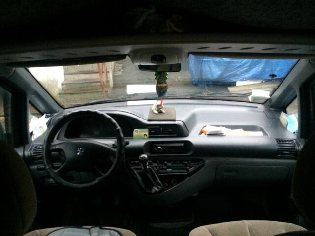 Синій Пежо Експерт вант.-пас., об'ємом двигуна 2 л та пробігом 300 тис. км за 5200 $, фото 7 на Automoto.ua