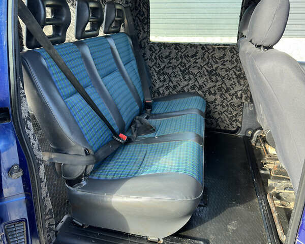 Синий Пежо Эксперт груз.-пасс., объемом двигателя 1.9 л и пробегом 370 тыс. км за 2500 $, фото 13 на Automoto.ua